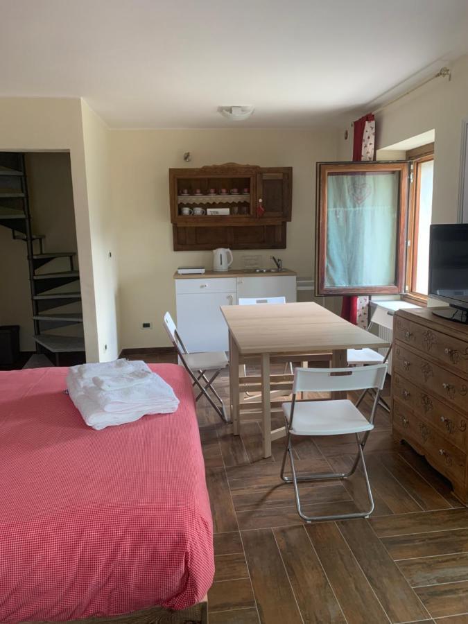 Ca Di Nadia Villa Aosta Buitenkant foto